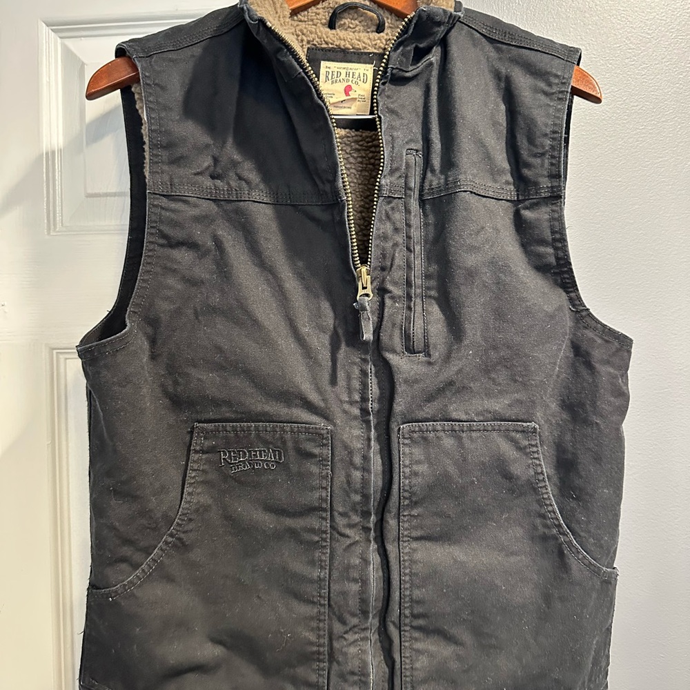 REDHEAD Black fuzzy Vest